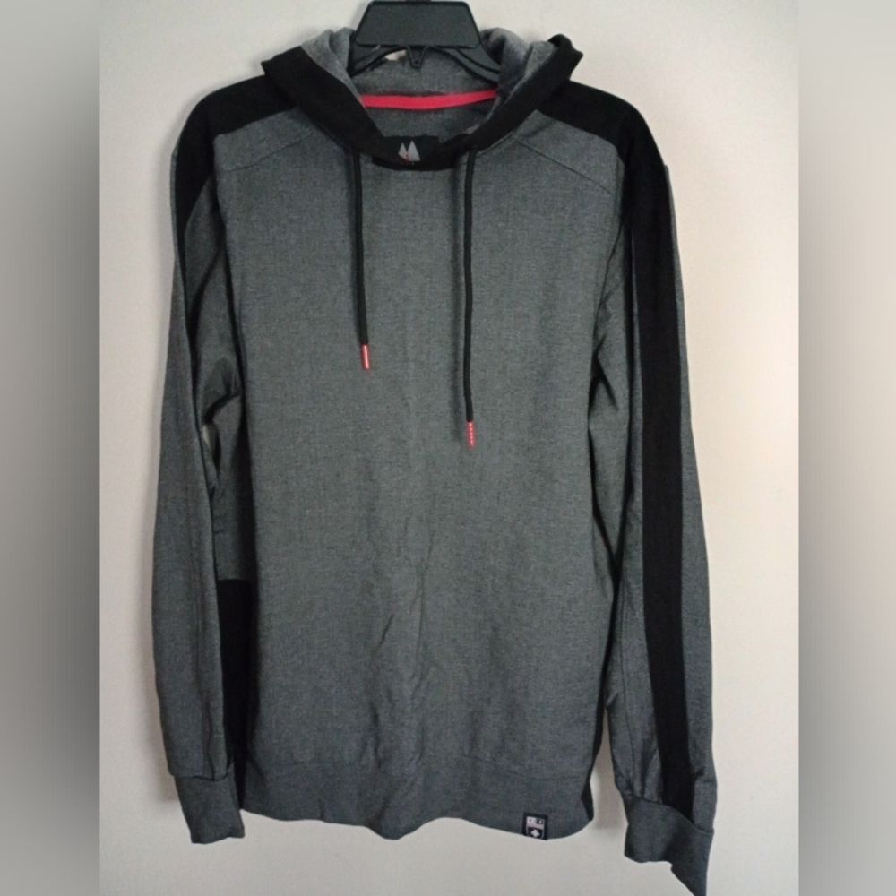 Montfort Grey Black Hooded Long Sleeve Size Large